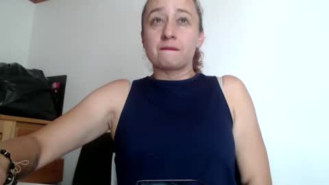 Snapshot of milf_valeria chatting on May 22, 2026, 5:51 pm Valeria online show from May 22, 2026, 5:51 pm