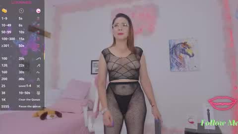 Aura  online show from March 26, 2026, 3:34 am