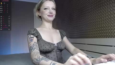 Snapshot of milinamarvelous chatting on September 10, 2025, 11:16 pm Mila 3 aka Deepthroat World Champion online show from September 10, 2025, 11:16 pm