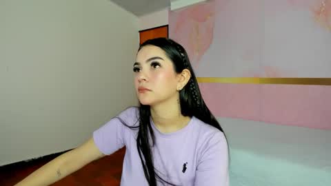 S O F I A online show from September 19, 2025, 1:01 pm