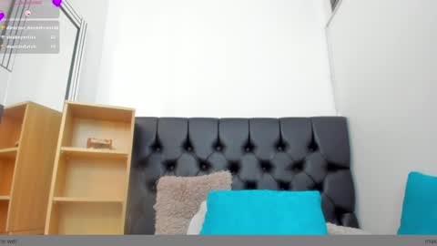 milky_lau_18 online show from February 16, 2025, 5:48 pm