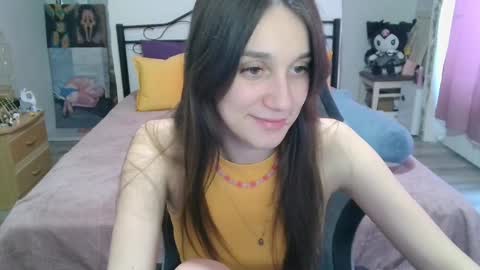 Milky online show from February 3, 2025, 7:40 am