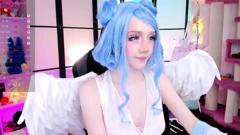 milky cute online show from March 31, 2026, 6:41 pm