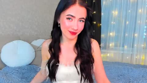 milla moore online show from November 30, 2025, 5:17 pm