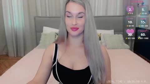 Millana online show from September 18, 2025, 7:43 am