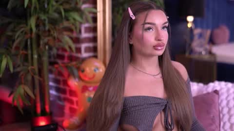 Milla online show from December 21, 2025, 7:37 am