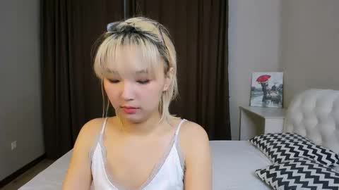 Milla or just Mi online show from September 17, 2025, 7:15 pm