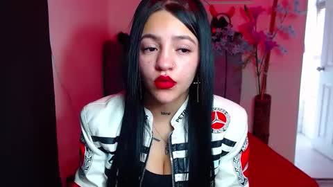 Violeta online show from September 13, 2025, 1:55 pm