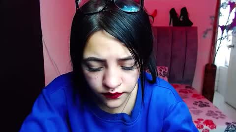 Violeta online show from October 2, 2025, 1:51 pm