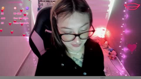 Snapshot of millandiux chatting on February 3, 2025, 8:46 pm millandiux online show from February 3, 2025, 8:46 pm