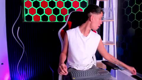 Snapshot of miller_tommy chatting on April 11, 2026, 3:22 am Tommy online show from April 11, 2026, 3:22 am