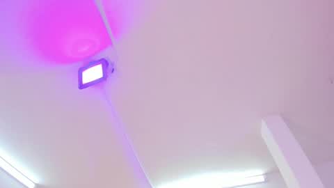 miller_vanessa_ online show from March 1, 2025, 10:53 pm