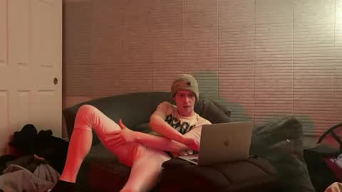 SlimnHungOH online show from January 28, 2025, 2:10 pm