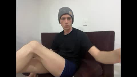 SlimnHungOH online show from September 18, 2025, 4:03 am