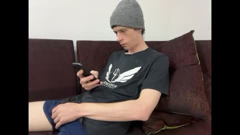 SlimnHungOH online show from October 14, 2025, 6:42 pm