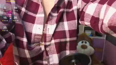 milleyjones_ online show from November 25, 2025, 12:27 pm