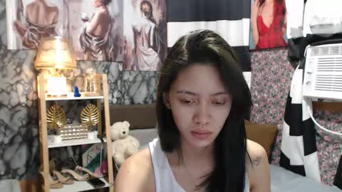 Im Milliedont forget to follow me online show from October 4, 2025, 2:53 am