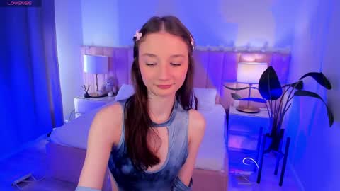 milliminimouse online show from April 2, 2026, 11:02 pm