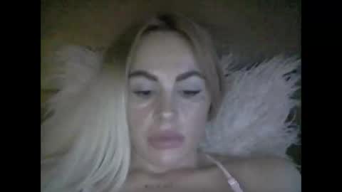 Snapshot of millisa13 chatting on November 25, 2025, 8:42 pm millisa13 online show from November 25, 2025, 8:42 pm