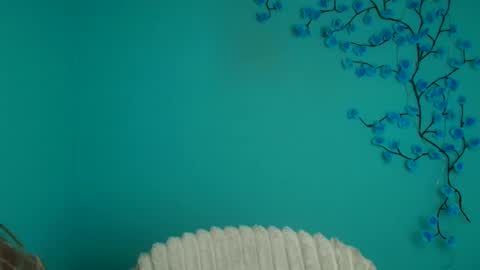 Milly online show from April 2, 2026, 11:19 am