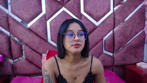 Milly Print online show from February 28, 2025, 3:26 am