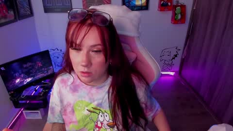 Monkey D Maddie online show from December 9, 2024, 8:23 pm