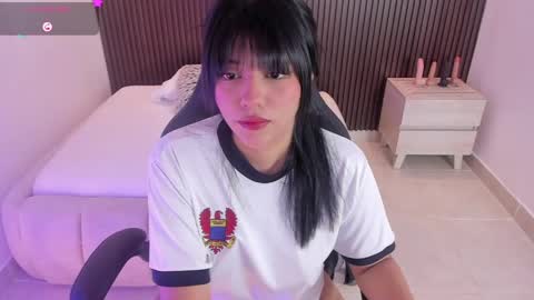 Snapshot of millyevans1 chatting on April 21, 2026, 2:51 am millyevans1 online show from April 21, 2026, 2:51 am