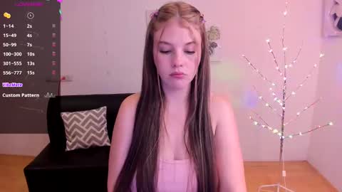 Snapshot of millysandler chatting on December 11, 2024, 4:31 pm Milly online show from December 11, 2024, 4:31 pm