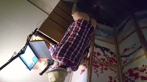 Milo online show from September 10, 2025, 6:08 pm