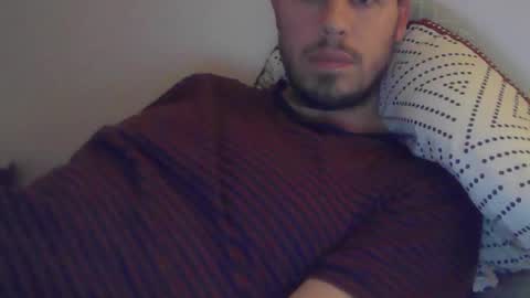 milowww1601 online show from October 10, 2025, 9:36 pm