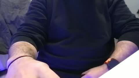 Snapshot of mils_8d chatting on December 5, 2025, 4:21 am Daddy online show from December 5, 2025, 4:21 am