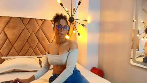 Snapshot of milu_brunnete chatting on June 9, 2026, 12:17 pm milu_brunnete online show from June 9, 2026, 12:17 pm