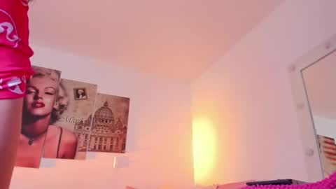 Snapshot of milu_cooper chatting on October 16, 2025, 8:37 am milu modelo independiente .onlyfans kmila model online show from October 16, 2025, 8:37 am