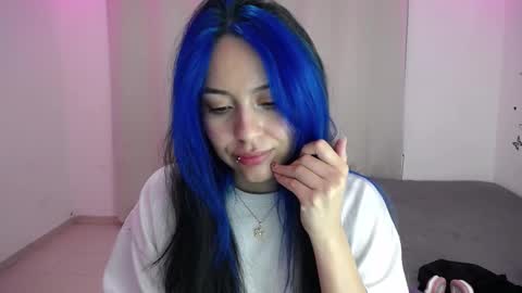 Milusolers online show from November 26, 2025, 6:14 am