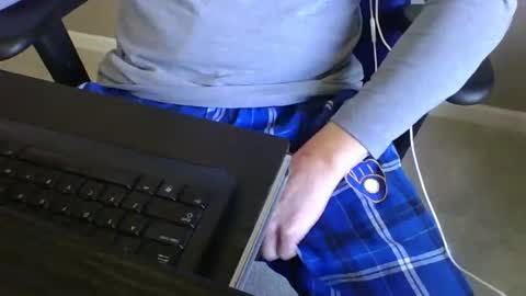 milwaukeebadger24 online show from January 21, 2025, 6:34 pm