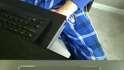 milwaukeebadger24 online show from January 22, 2025, 5:17 pm