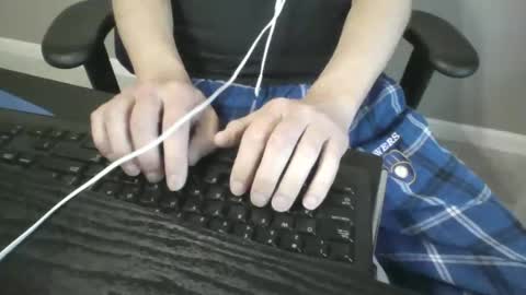 milwaukeebadger24 online show from October 22, 2025, 12:49 pm