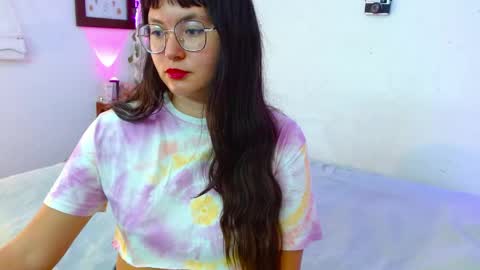 Snapshot of mily_baker chatting on April 23, 2026, 8:00 pm mily_baker online show from April 23, 2026, 8:00 pm