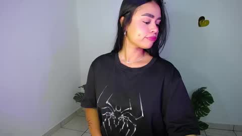 Mily Ortiz online show from March 26, 2026, 2:55 pm