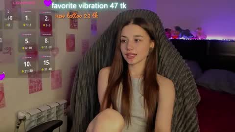 Snapshot of milyamess chatting on March 10, 2026, 6:24 pm Emily online show from March 10, 2026, 6:24 pm