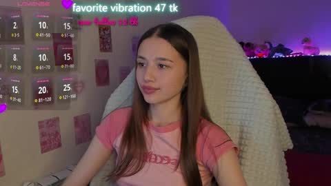 Snapshot of milyamess chatting on April 4, 2026, 6:38 pm Emily online show from April 4, 2026, 6:38 pm