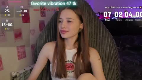Snapshot of milyamess chatting on April 17, 2026, 6:55 pm Emily online show from April 17, 2026, 6:55 pm