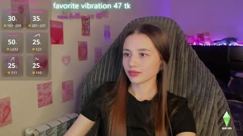 Snapshot of milyamess chatting on May 15, 2026, 5:53 pm Emily online show from May 15, 2026, 5:53 pm