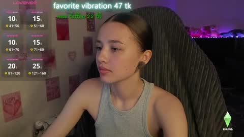 Snapshot of milyamess chatting on May 18, 2026, 6:14 pm Emily online show from May 18, 2026, 6:14 pm