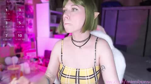 Snapshot of mimibunxo chatting on February 20, 2026, 6:26 am Mimi Bunny online show from February 20, 2026, 6:26 am