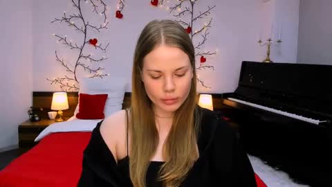 Kelly online show from March 5, 2025, 6:12 am