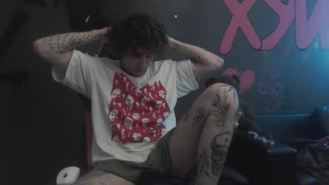 Max online show from September 23, 2025, 6:00 pm