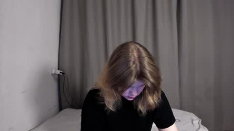 hi Im Mina  online show from January 14, 2025, 2:08 am