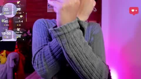 minami_nakamura online show from December 18, 2025, 10:16 pm