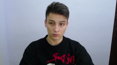 MINATO online show from December 25, 2024, 11:31 pm